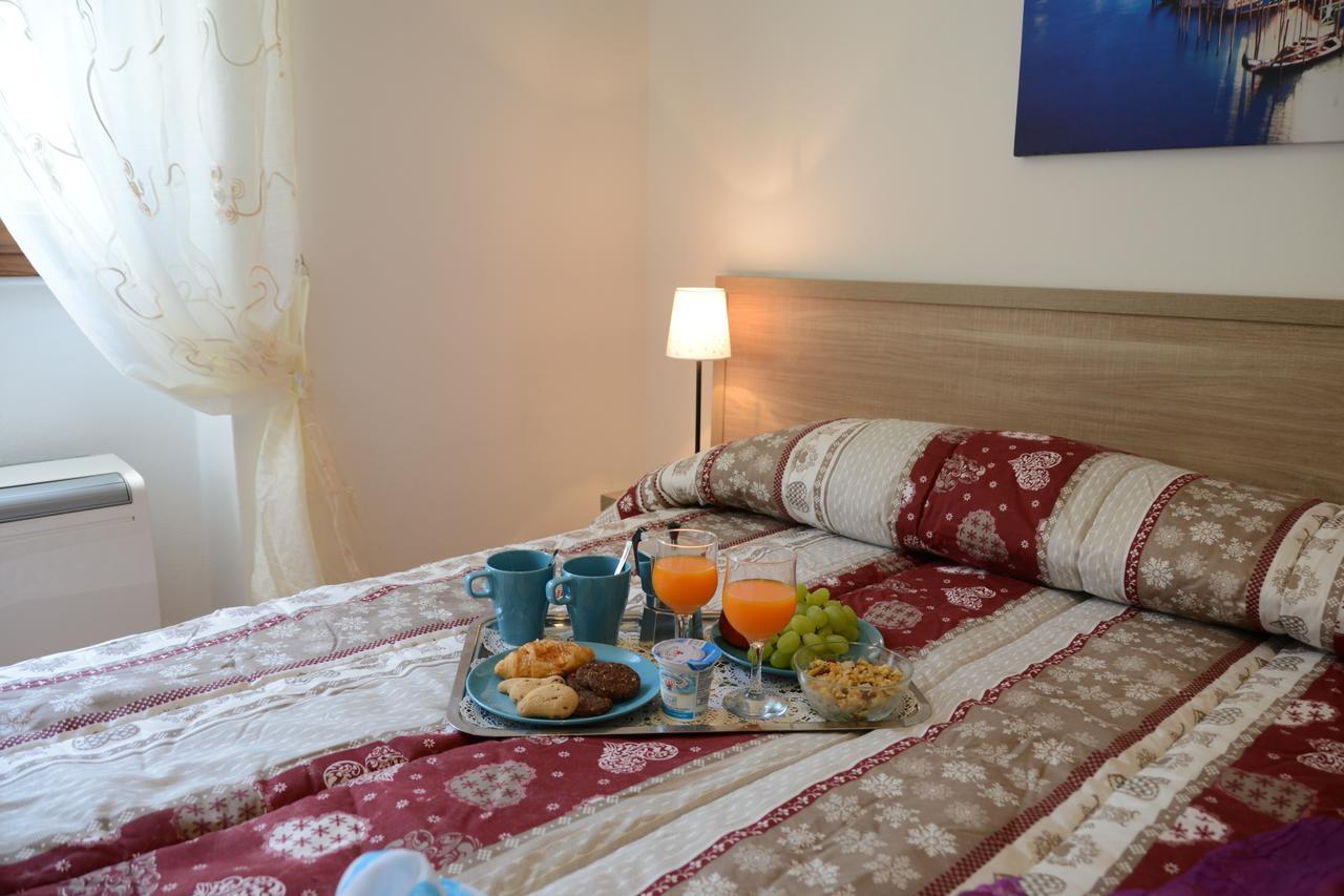 Aparthotel La Perla Monte Isola Zewnętrze zdjęcie